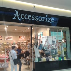 Accessorize - La nouvelle boutique Accessorize aux Terrasses du port