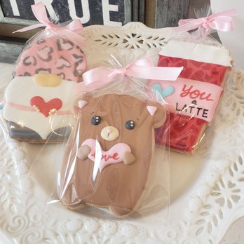 We Heart Cake Company - Bakeries Near Me - Honolulu, Hawaii We Heart Cake Company - Bakeries Near Me - Honolulu, Hawaii