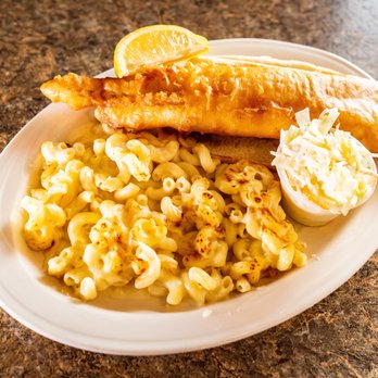 Broadway Lunch - a plate of fish, macaroni and cheese - Diners Near Me - Schenectady, New York