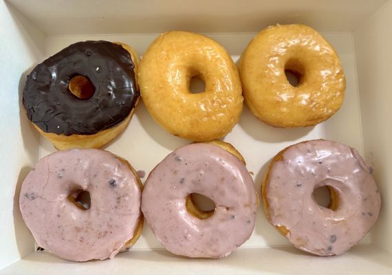 Banbury Cross Donuts by null
