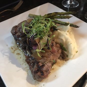Matt's Red Rooster Grill - New American Near Me - Flemington, New Jersey