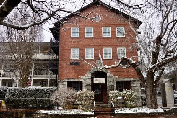 Old Edwards Inn and Spa by null