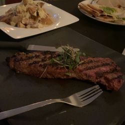 Innato - Strip steak, papas la crema and hummus