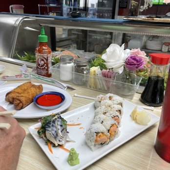 Oishii - Spicy tuna roll eggrolls, also had the miso soup and Miami roll which was phenomenal - Sushi Bars Near Me - Clovis, New Mexico