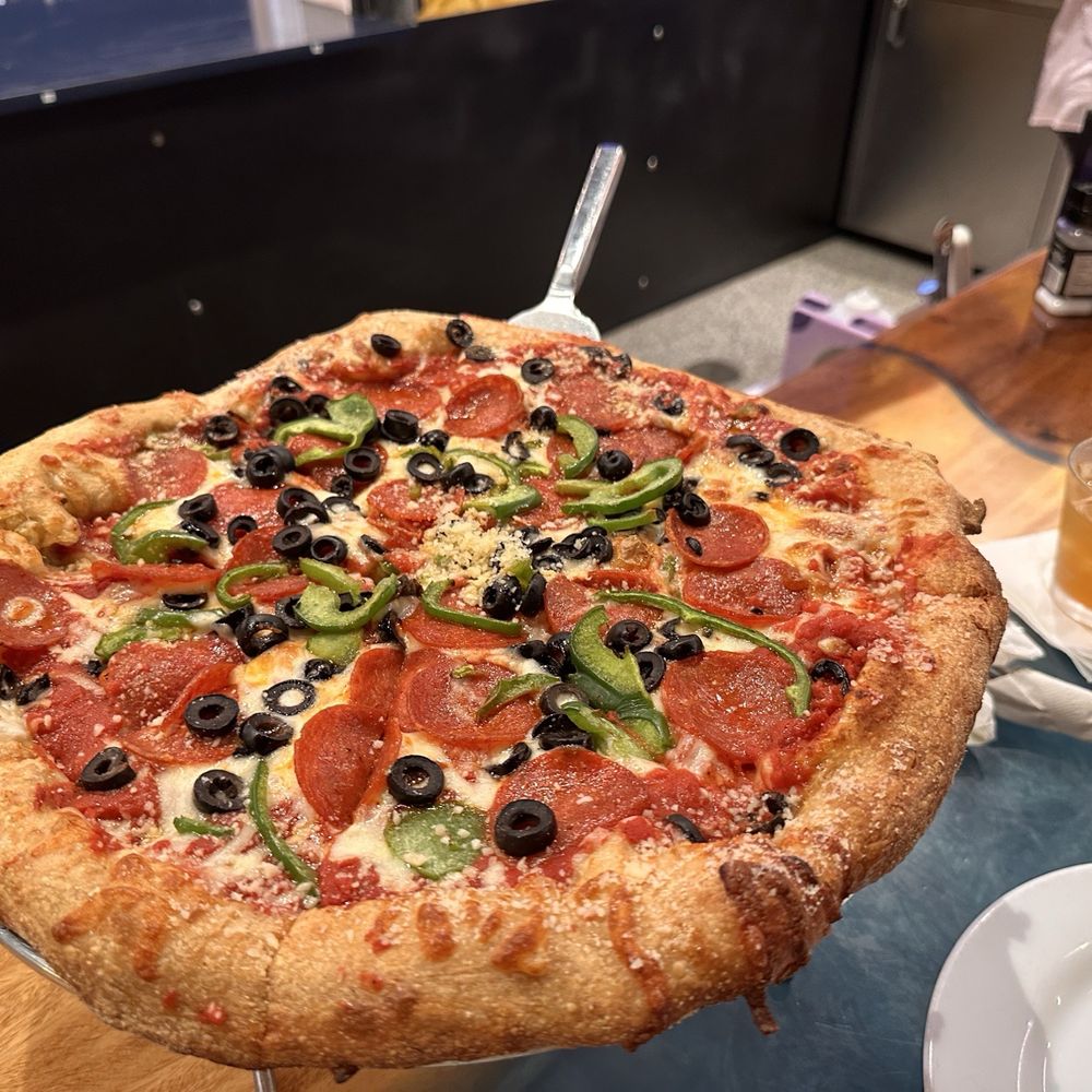 Mellow Mushroom Ocala - Pepperoni, green peppers, and olives, the crust was amazing! - Pizza Near Me - Ocala, Florida Mellow Mushroom Ocala - Pepperoni, green peppers, and olives, the crust was amazing! - Pizza Near Me - Ocala, Florida