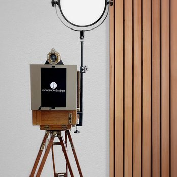 Photo Booth Boutique - Digital Vintage Photo Booth - Photographers Near Me - Miami, Florida Photo Booth Boutique - Digital Vintage Photo Booth - Photographers Near Me - Miami, Florida