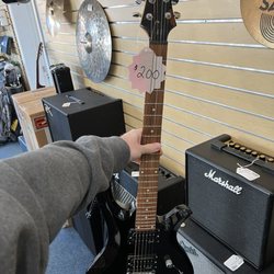 Fast Cash - Toms River - Beautiful black Schecter Diamond Series Riot 6 for $200!