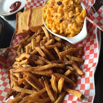 Pig Out BBQ - Pig out platter sides - Barbeque Near Me - Toronto, Ontario Pig Out BBQ - Pig out platter sides - Barbeque Near Me - Toronto, Ontario