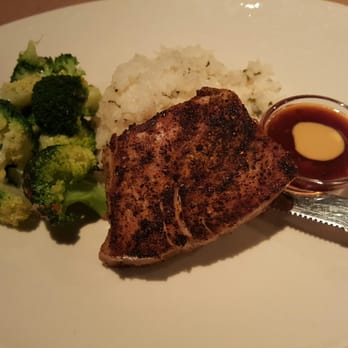 Bonefish Grill - Ahi Tuna steak!!! Awesome - Seafood Near Me - Schaumburg, Illinois