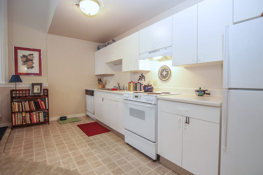 THE ACADEMY AT SINSINAWA SENIOR APARTMENTS Updated October 2024 16 Photos 511 County Rd Z