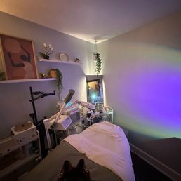 Facial suite