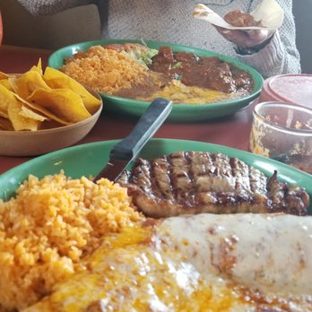 Mazatlan Mexican Restaurant - Fish tacos, mazatlan platter - Mexican Near Me - Newport, Oregon