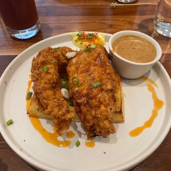 Unconventional Diner - Chicken & Waffles - Breakfast & Brunch Near Me - Washington, DC, District of Columbia