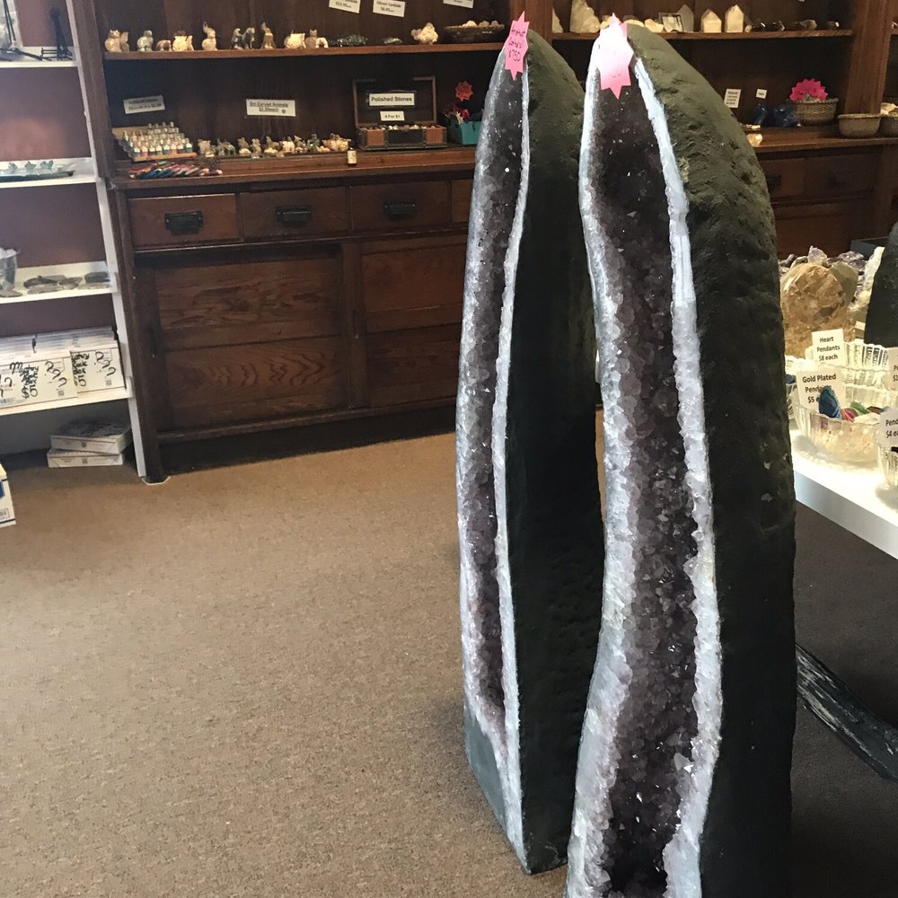 Earth’s Creations - Spiritual Shop Near Me - Knightstown, Indiana Earth’s Creations - Spiritual Shop Near Me - Knightstown, Indiana