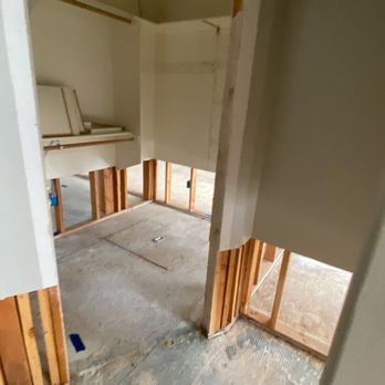 Dryworx Water Damage Restoration - Damage Restoration Near Me - Ridgefield, Washington Dryworx Water Damage Restoration - Damage Restoration Near Me - Ridgefield, Washington