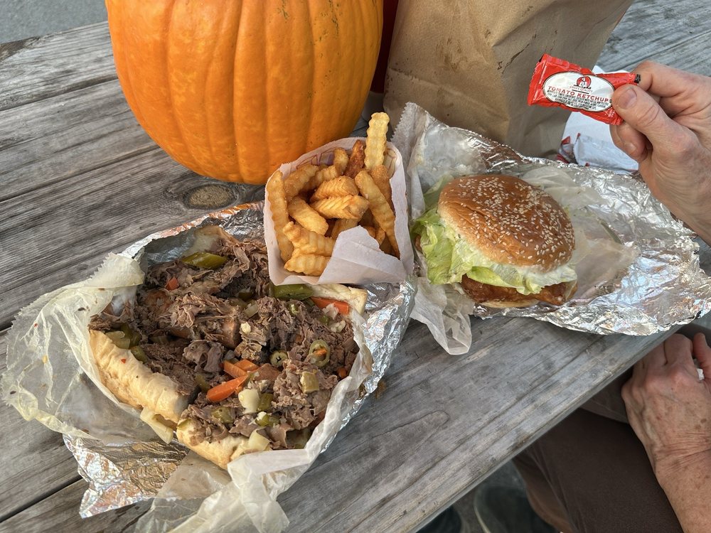 Food from Momma Fran’s