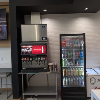 Poké King - Very neat and tidy drink area. - Hawaiian Near Me - Henderson, Nevada