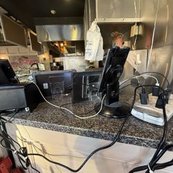 Bella Pazza Pizzeria - Screens