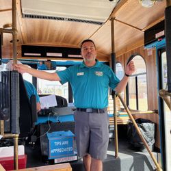 Venice Florida Tours - Tuesday trolley tours in partnership with Discover Sarasota Tours