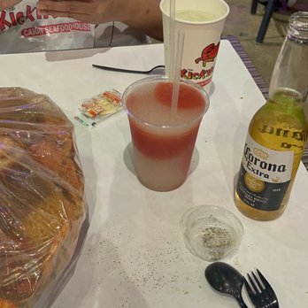 Kickin' Crab - Cajun/Creole Near Me - Carrollton, Texas
