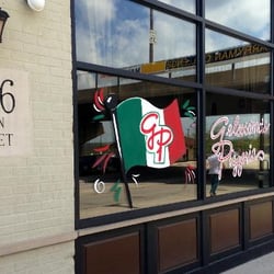 Gelsosomo's Pizzeria and Pub