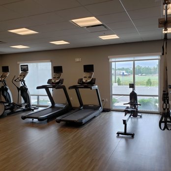 Hampton Inn Buffalo - Amherst - Fitness center 1 - Hotels Near Me - Buffalo/amherst, New York Hampton Inn Buffalo - Amherst - Fitness center 1 - Hotels Near Me - Buffalo/amherst, New York