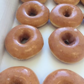 Krispy Kreme - Glazed donuts. Yummy! - Donuts Near Me - Mountain View, California Krispy Kreme - Glazed donuts. Yummy! - Donuts Near Me - Mountain View, California