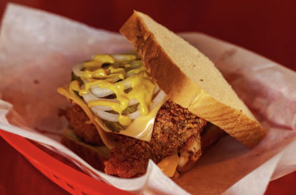 Food from Fowl Play Hot Chicken