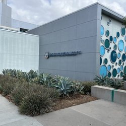 Michelle Obama Neighborhood Library - Outside View