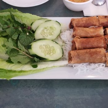 Pho Tri Vietnamese Restaurant - Spring rolls - Vietnamese Near Me - Honolulu, Hawaii Pho Tri Vietnamese Restaurant - Spring rolls - Vietnamese Near Me - Honolulu, Hawaii
