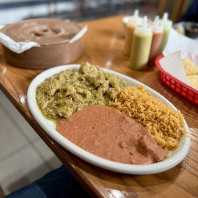 Tacos El Patrón & Bar by null