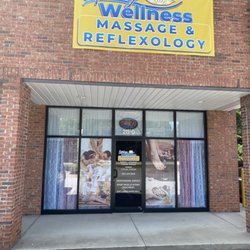 Spring Wellness Massage And Reflexology - Just Down the Hill From Benson Jeep