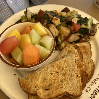 Wagon Wheel Coffee Shop - Breakfast & Brunch Near Me - Carmel, California Wagon Wheel Coffee Shop - Breakfast & Brunch Near Me - Carmel, California