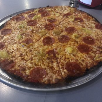 Nighthawk Brewery & Pizza - Hot Honey Pizza - Pizza Near Me - Arlington, Virginia