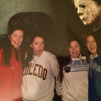 USS Nightmare - When you first walk in you take a green screen picture and you don't expect what happens next. - Amusement Parks Near Me - Newport, Kentucky