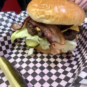 B&B Restaurant - Bacon burger - Greek Near Me - Grayslake, Illinois
