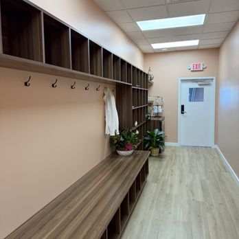 Leni’s Pilates - Cubbies galore - Pilates Near Me - Crown Point, Indiana