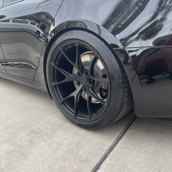 Big O Tires - 21" Signature Wheels with 315/30/21 - Tires Near Me - Livermore, California