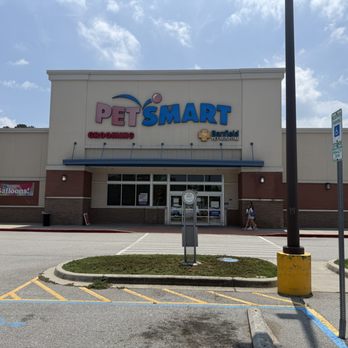 PetSmart - Pet Training Near Me - Columbia, South Carolina PetSmart - Pet Training Near Me - Columbia, South Carolina