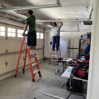 BR Electric - Busy working! - Electricians Near Me