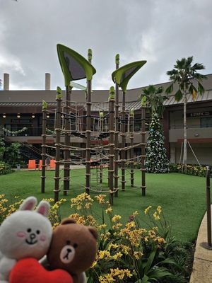 Manoa Marketplace by null