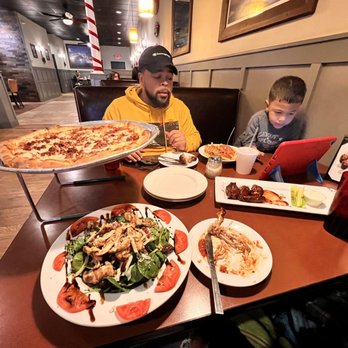 Napoli Pizza - Pizza Near Me - Wallingford, Connecticut