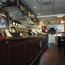 Mike's Pub &  Restaurang