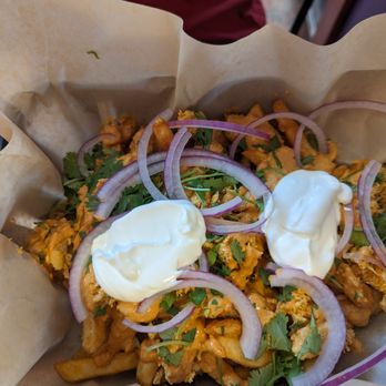 Quintopia Brewing Co - Chicken Masala Fries - Brewpubs Near Me - Quincy, California Quintopia Brewing Co - Chicken Masala Fries - Brewpubs Near Me - Quincy, California