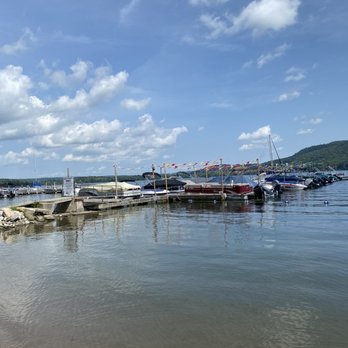 Bayside Inn & Marina - Bayside swimming - Hotels Near Me - Cooperstown, New York Bayside Inn & Marina - Bayside swimming - Hotels Near Me - Cooperstown, New York