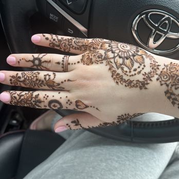 Malti's Mehndi - Tattoo Near Me Malti's Mehndi - Tattoo Near Me