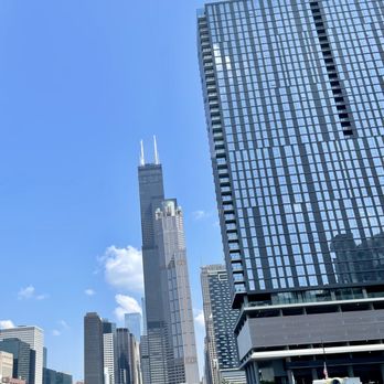 Shoreline Sightseeing - Architectural Tours Near Me - Chicago, Illinois