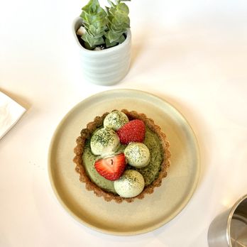 Yang’s Kitchen - matcha strawberry tart from the Hangry Bakery - Asian Fusion Near Me - Alhambra, California Yang’s Kitchen - matcha strawberry tart from the Hangry Bakery - Asian Fusion Near Me - Alhambra, California