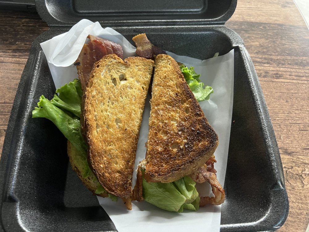 TAILWIND BAR & GRILL Updated September 2024 13 Reviews 2525 Hwy