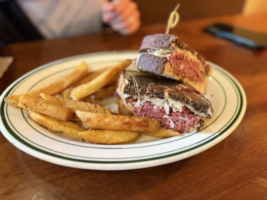 Grace O'Malley's Public House (Irish Pub & Kitchen) by null